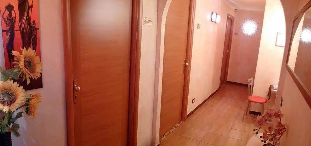 Albadomus Affittacamere O Guesthouse Rzym Zewnętrze zdjęcie