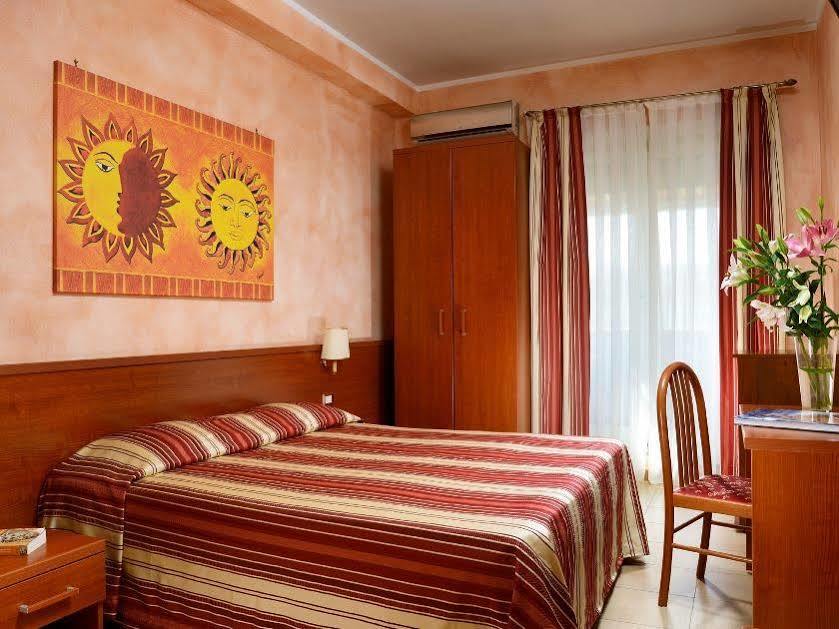 Albadomus Affittacamere O Guesthouse Rzym Zewnętrze zdjęcie